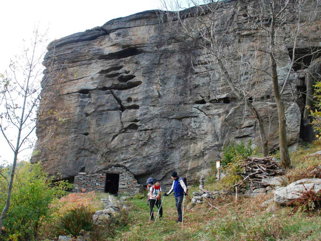 grotta masche piemonte