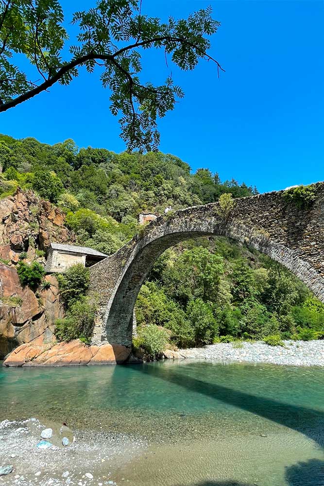 ponte diavolo lanzo torinese leggenda