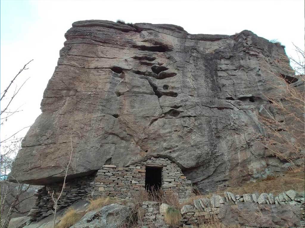 La grotta delle Masche: mistero e leggende nel cuore del Piemonte